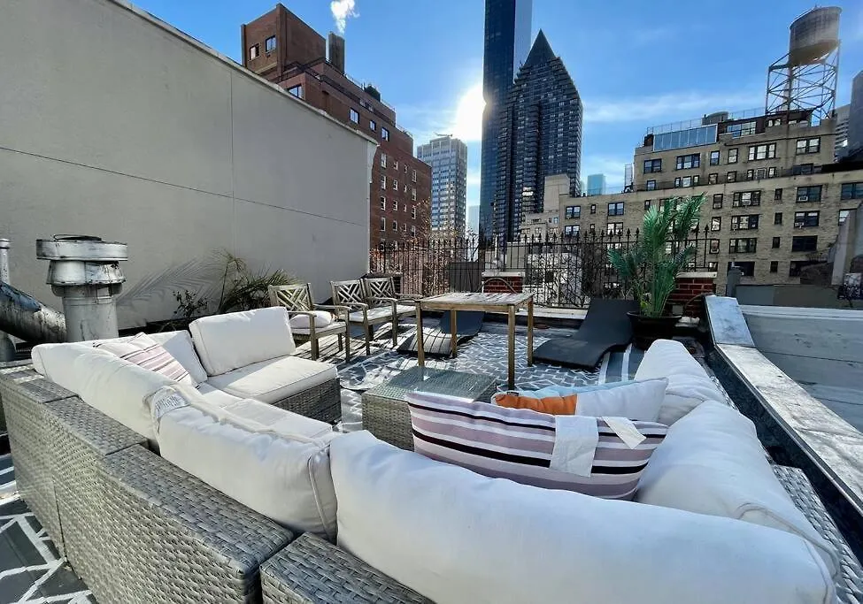 Holiday home Private Townhome Near Un New York