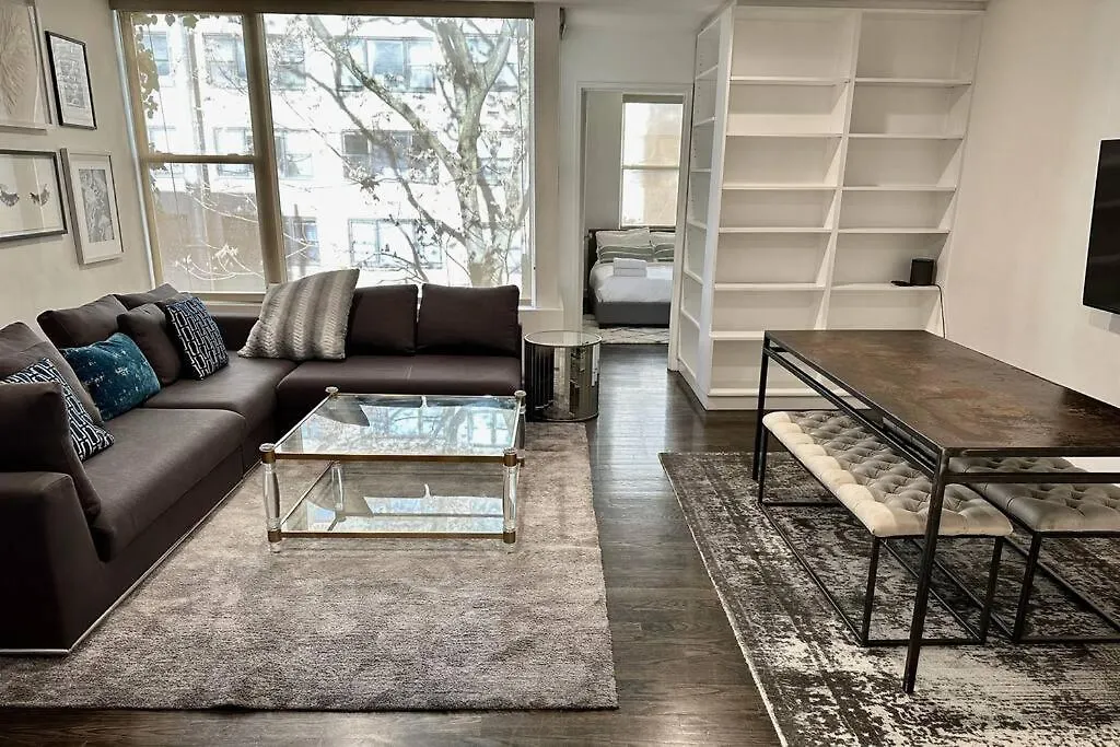 Private Townhome Near Un New York 0*,  United States
