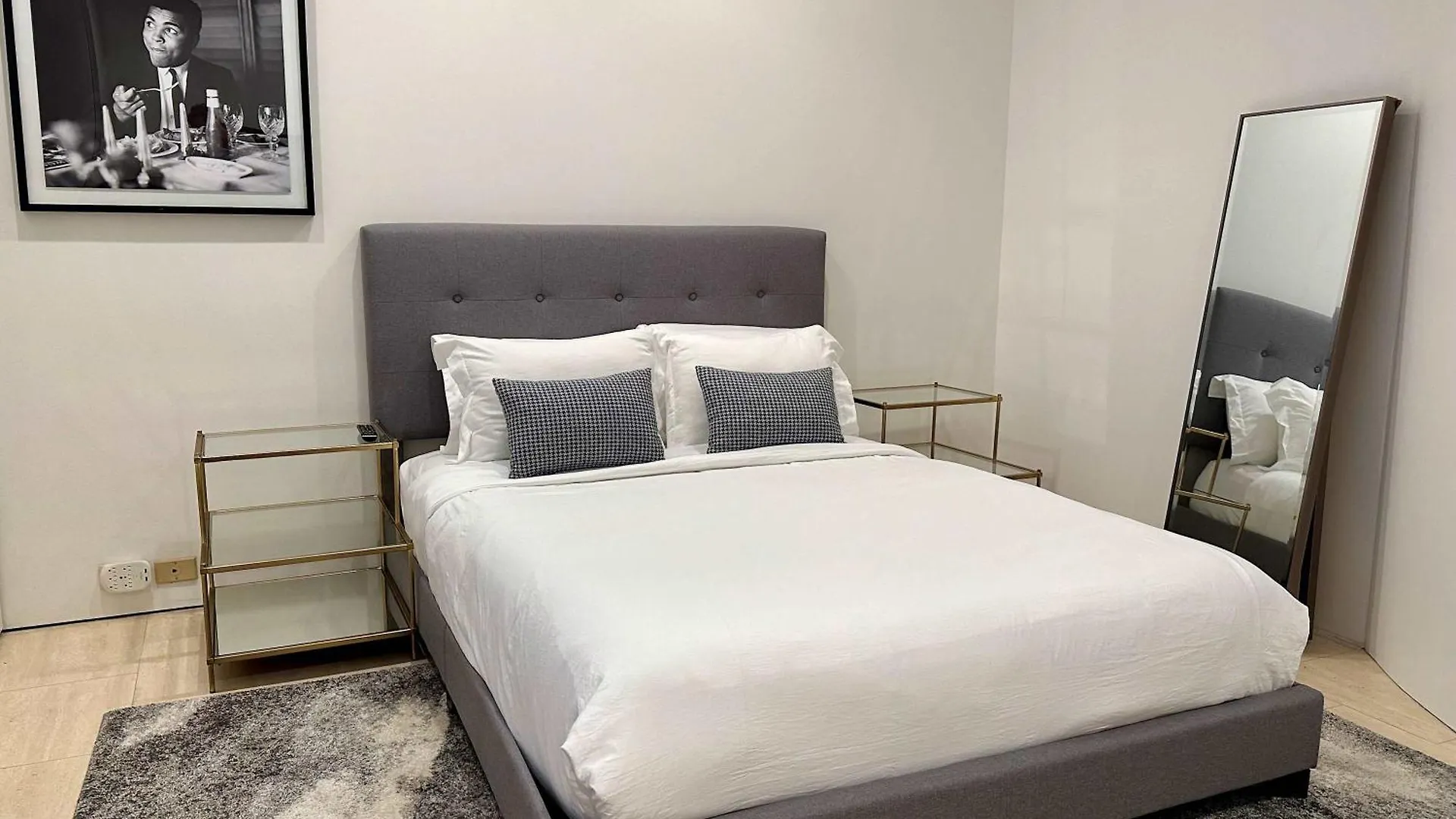 Private Townhome Near Un New York