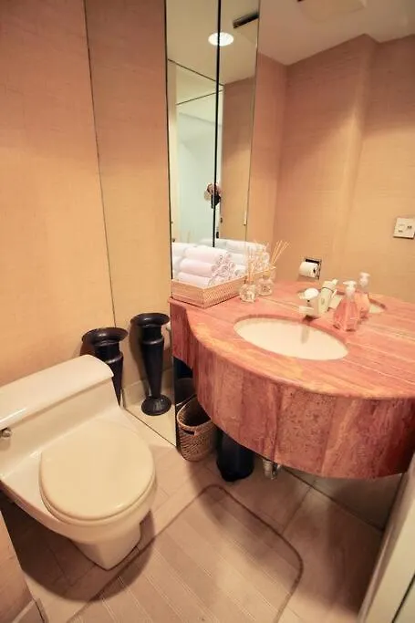 Private Townhome Near Un New York 0*,  United States